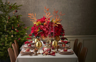 A golden Christmas: elegant decor ideas